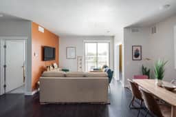 HAPPY Trails 219 | 2BD Condo|Downtown|Wineries|Beaches
