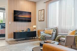 Stone & Flora 2BR Condo Near Downtown and Bay