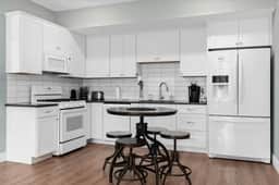 The Nook 8 | 2BR | Rooftop Patio | Downtown