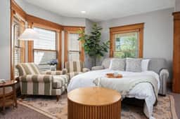 Aurora Cottage | Game Shed & Yard 2BR HOME Downtown & TART Trail | Grill