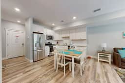 The Cove 5 | 2BR | Rooftop Patio | Downtown
