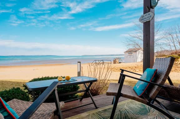 Coastal Serenity 108 |Beachfront Condo |Near Downtown