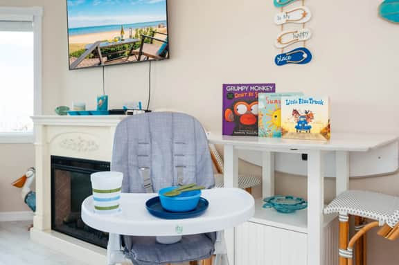 Coastal Serenity 108 |Beachfront Condo |Near Downtown