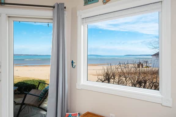 Coastal Serenity 108 |Beachfront Condo |Near Downtown