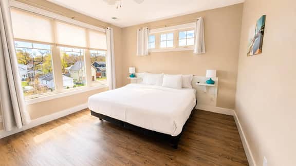 The Ember 13 | 2BR | Rooftop Patio | Downtown