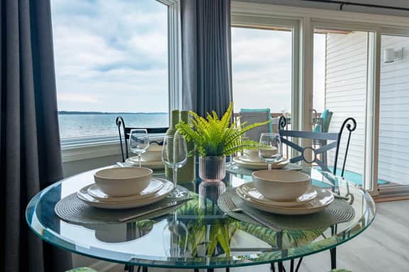 Waterfront Haven 215|Balcony|Direct Beach Access|Near Downtown