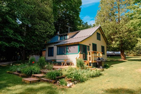 Camp Haven Retreat | 3 Homes | 12BR | Little Glen Lake