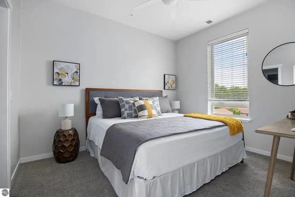 Trailside Retreat 405 | 2BR Condo | Balcony | Near Downtown & TART Trail